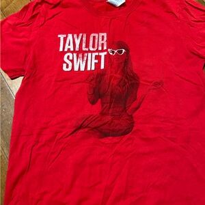 Taylor swift tour t shirt